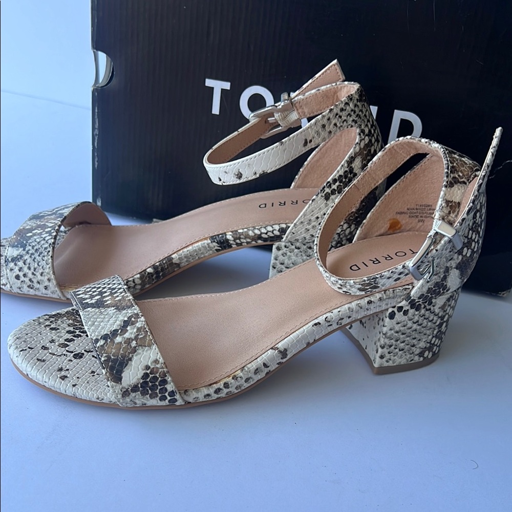 Torrid Cream and Black Block Heel Sandals